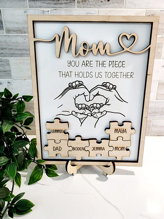 holding hands mom puzzle frame